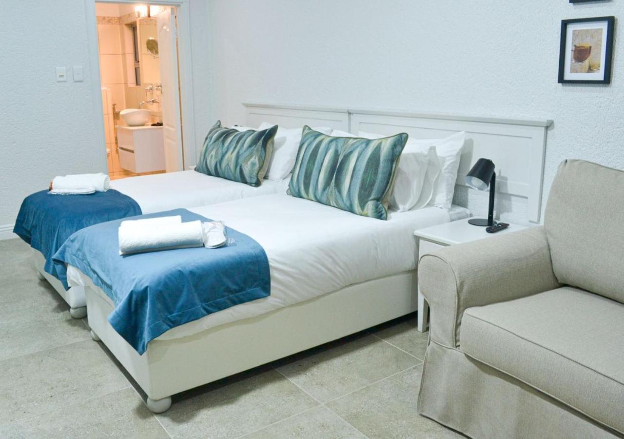 Diaz Ocean View Hotel モーセル・ベイ エクステリア 写真